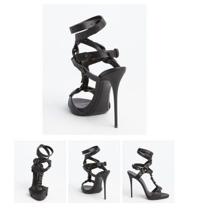 Giuseppe on the heels!